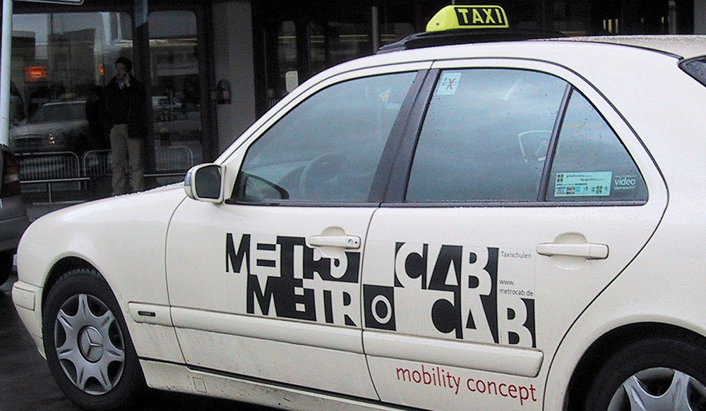 MetroCab_02a.jpg